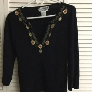 joseph A  ladies blouse size  M